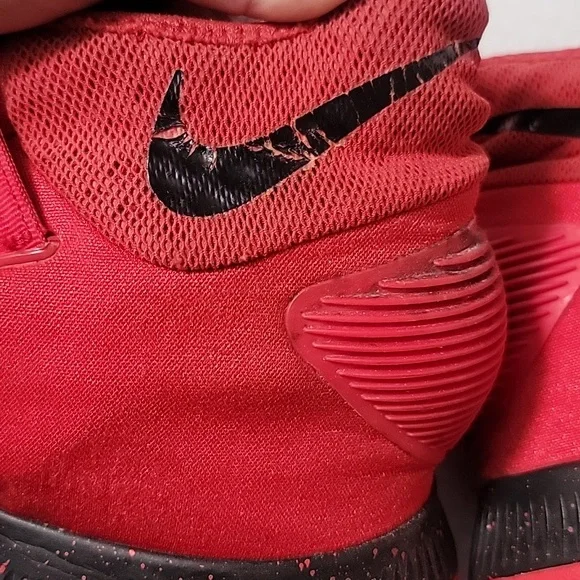 Nike Zoom Hyperrev University Red size 13 - Picture 9 of 10